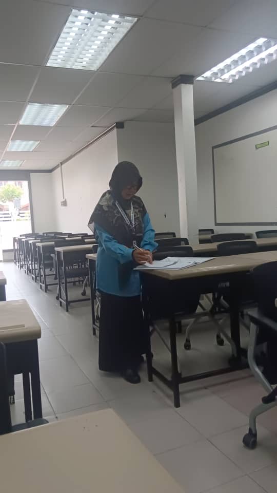 PEMERIKSAAN INFRASTRUKTUR DI BILIK KULIAH UMK BACHOK DAN UMK KAMPUS KOTA 2024